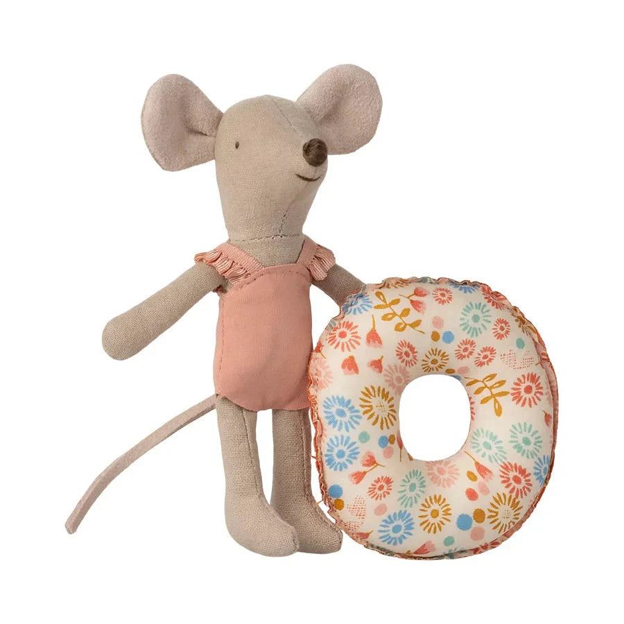 Maileg Beach Mouse with Float Little Sister Flower Pink Toy BouChic | Homeware, Fashion, Gifts, Accessories 