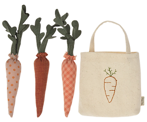 Maileg Carrots in Shopping Bag Miniature Activity Toy BouChic | Homeware, Fashion, Gifts, Accessories 