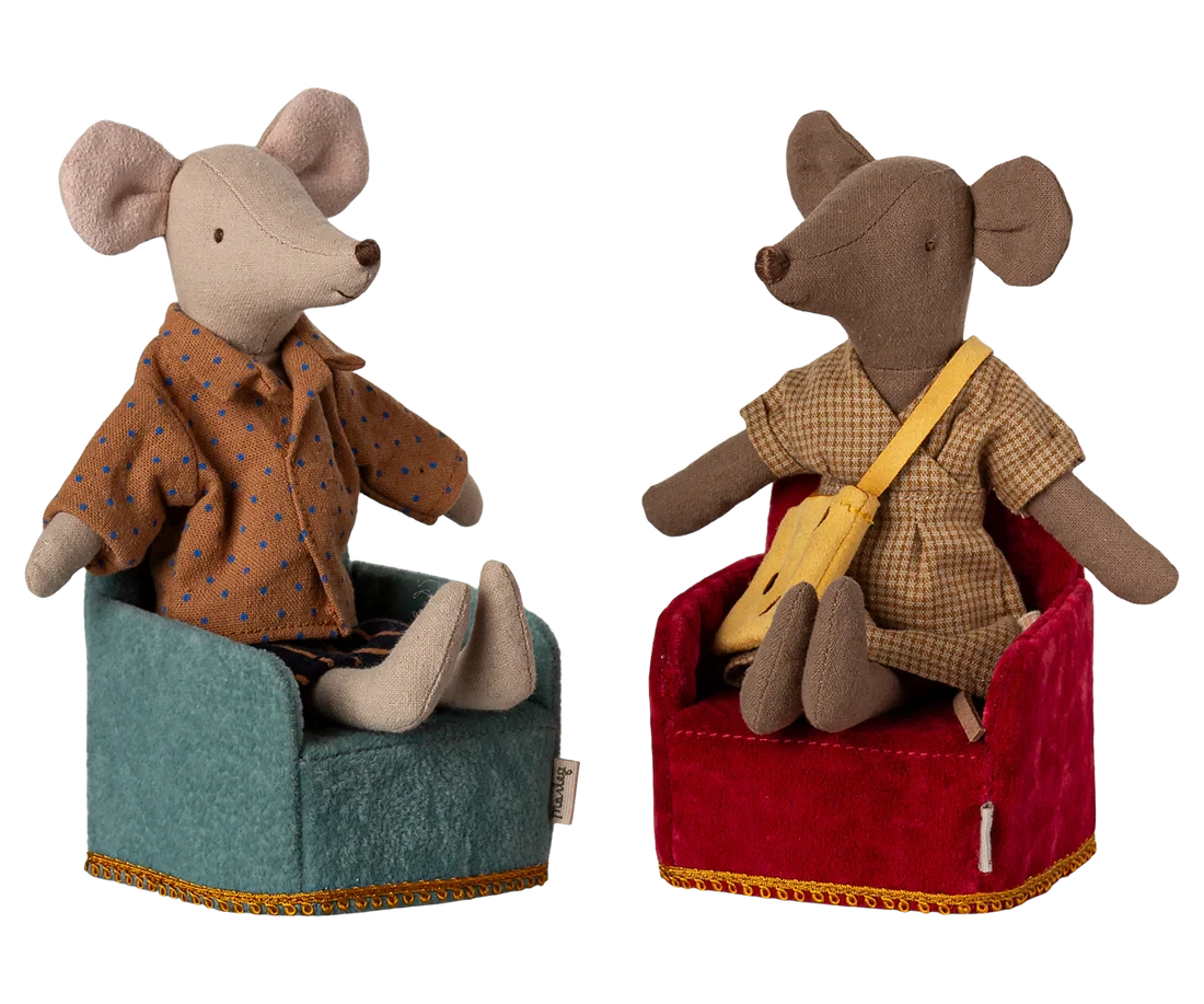 Maileg Folding Chair Mouse - BouChic