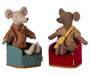 Maileg Folding Chair Mouse Maileg Chair BouChic | Homeware, Fashion, Gifts, Accessories 