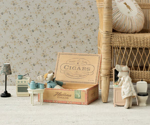 Maileg Mum & Dad Mice in Cigar Box - BouChic 