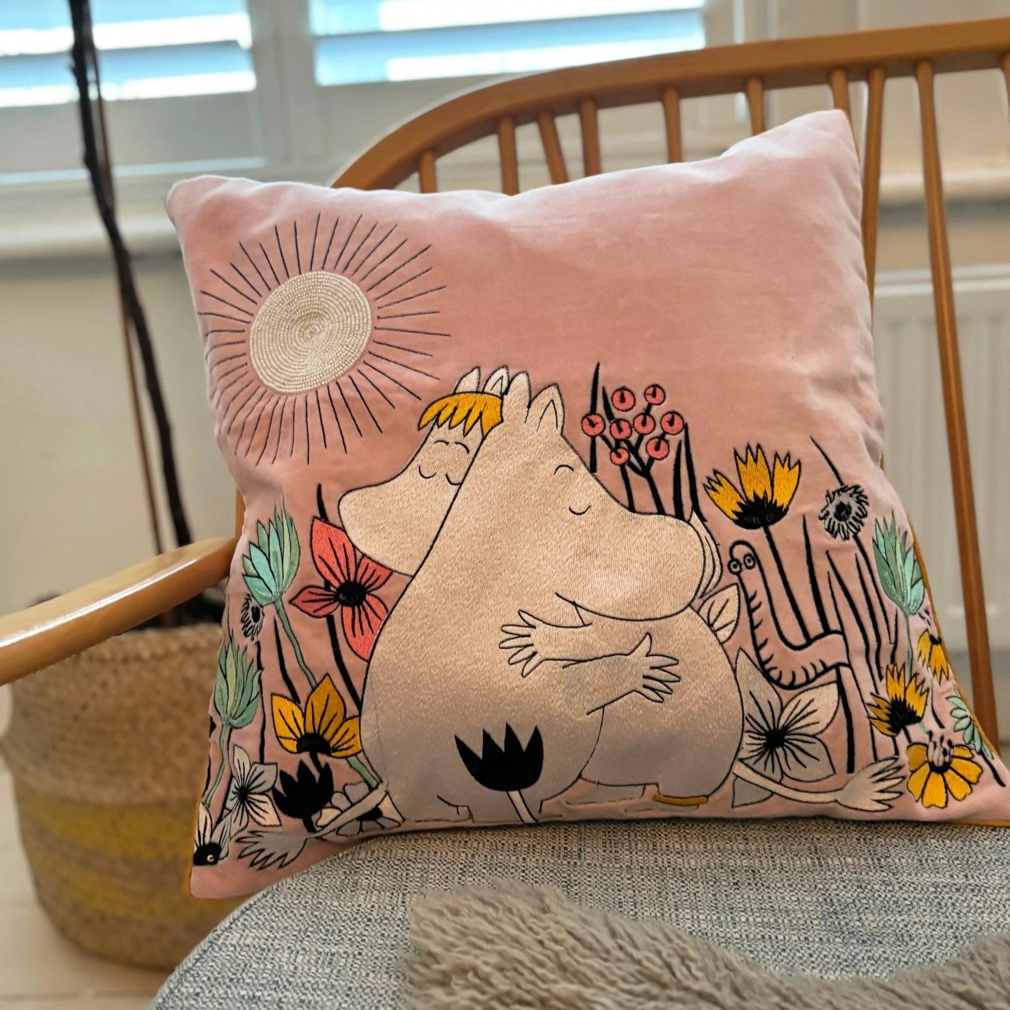 Moomin 'Love' Cushion - BouChic 