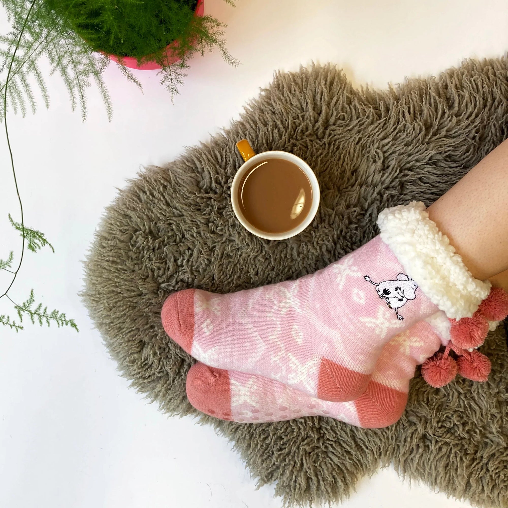 Moomin 'Love' Slipper Socks Pink - BouChic 