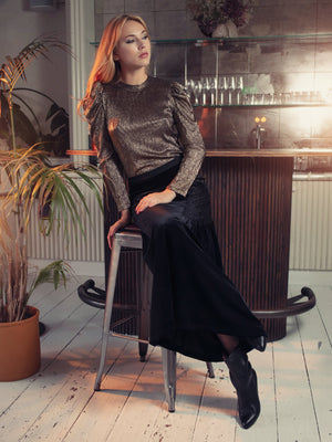 Nooki Heather Metallic Top In Gold Top BouChic 