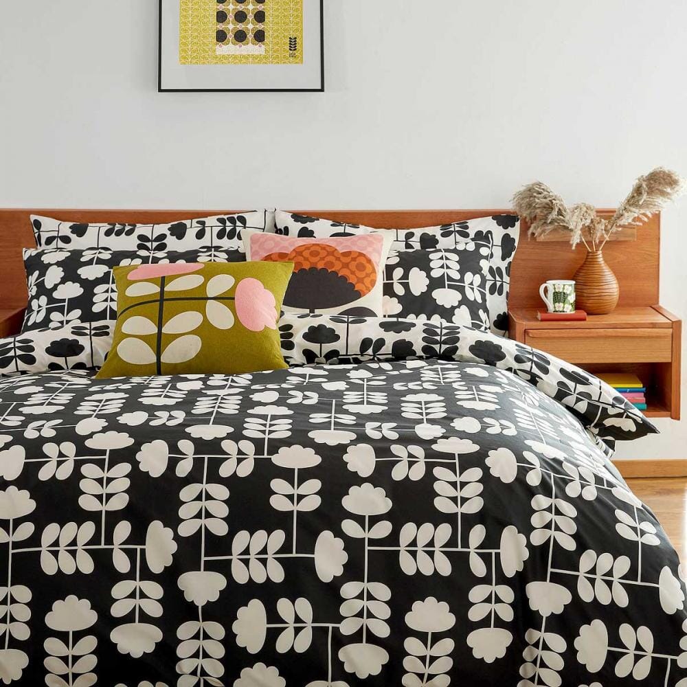 Orla Kiley Reversible Duvet Set Including 2 Pillowcases Monochrome - BouChic 