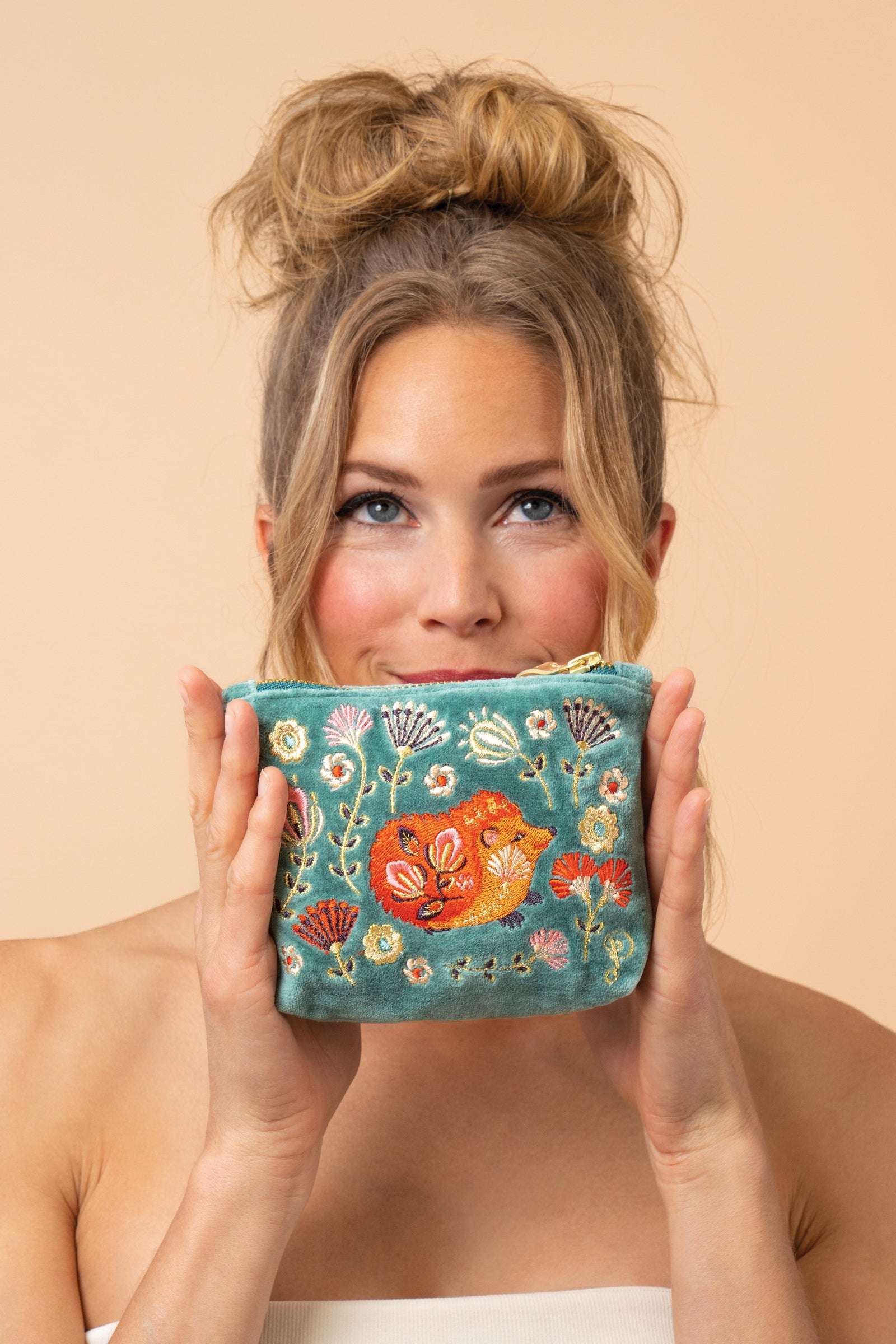 Powder Velvet Embroidered Make-Up Bag/Zip Pouch Folk Art Hedgehog Aqua - BouChic 