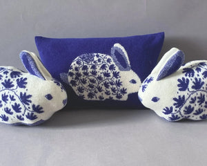 Sally Nencini Lambswool China Rabbit Toy BouChic 