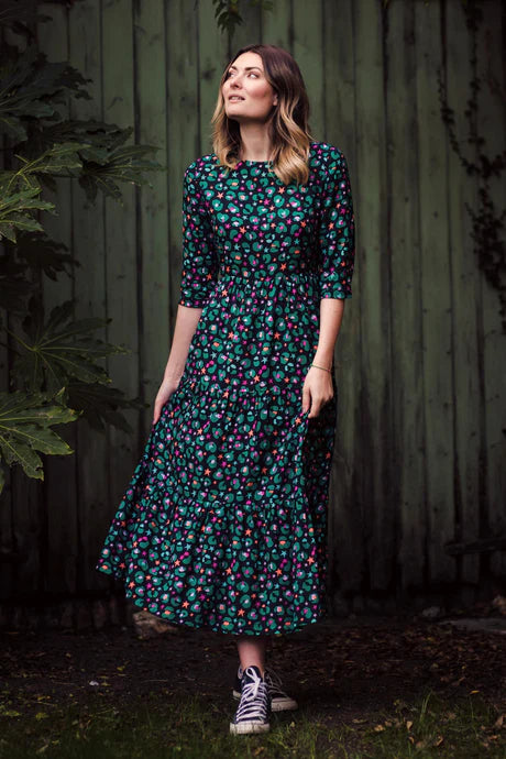 Sugarhill Zaina Tiered Maxi Dress Black/Multi Star Leopard - BouChic 