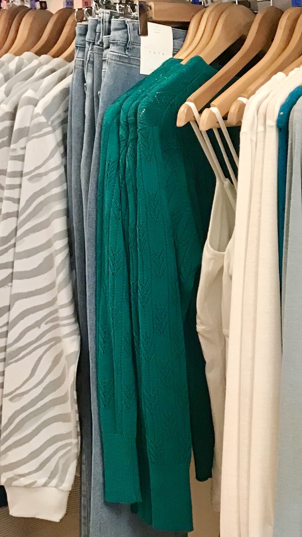 Cardigan Forest Green - BouChic 