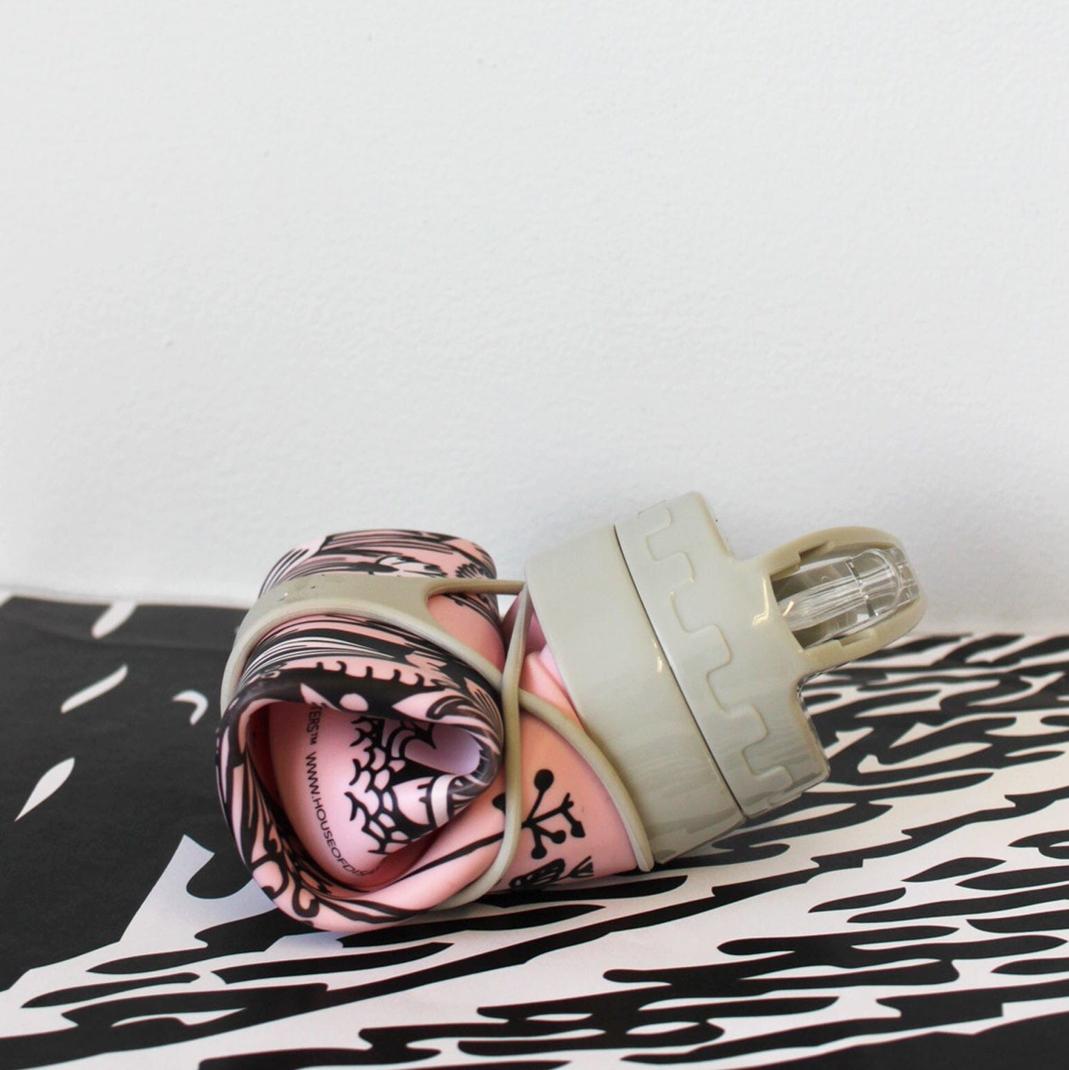 House of Disaster Moomin Love Folding Eco Bottle - BouChic 