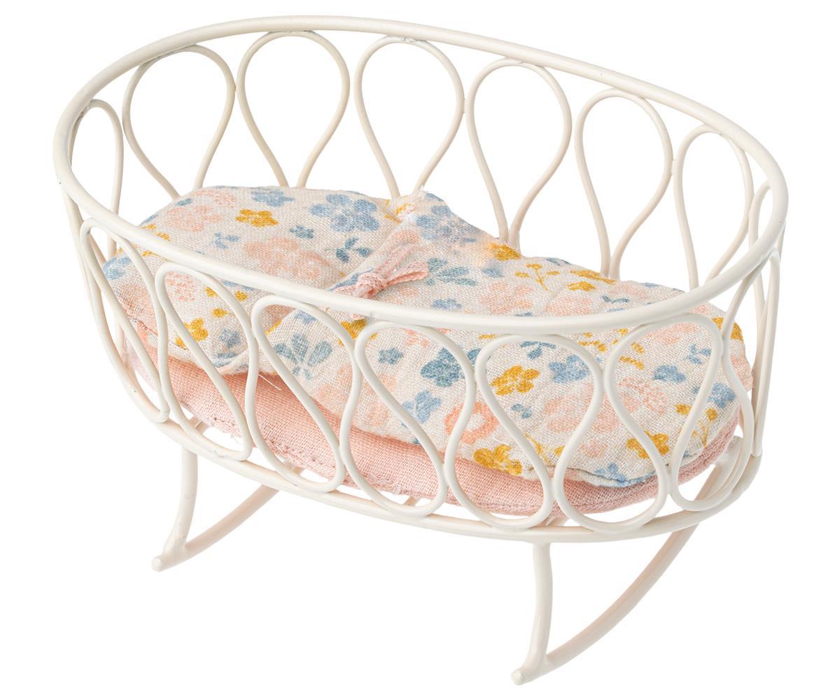 Maileg Cradle with Sleeping Bag - BouChic 