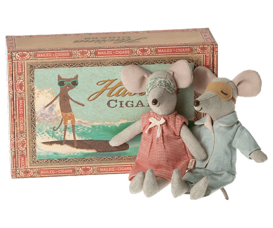 Maileg Mum & Dad Mice in Cigar Box Latest Version - BouChic 