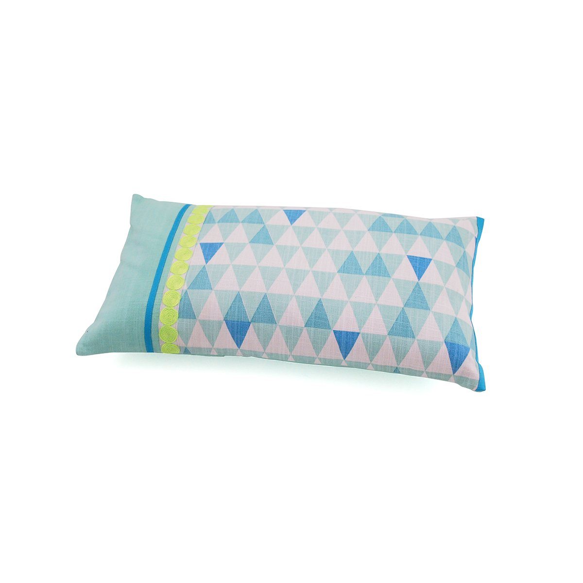 Triangle Geometric design cushion Small - BouChic 