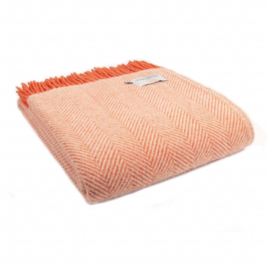 Tweedmill Lifestyle Throw Herringbone Flamingo & Pearl - BouChic 